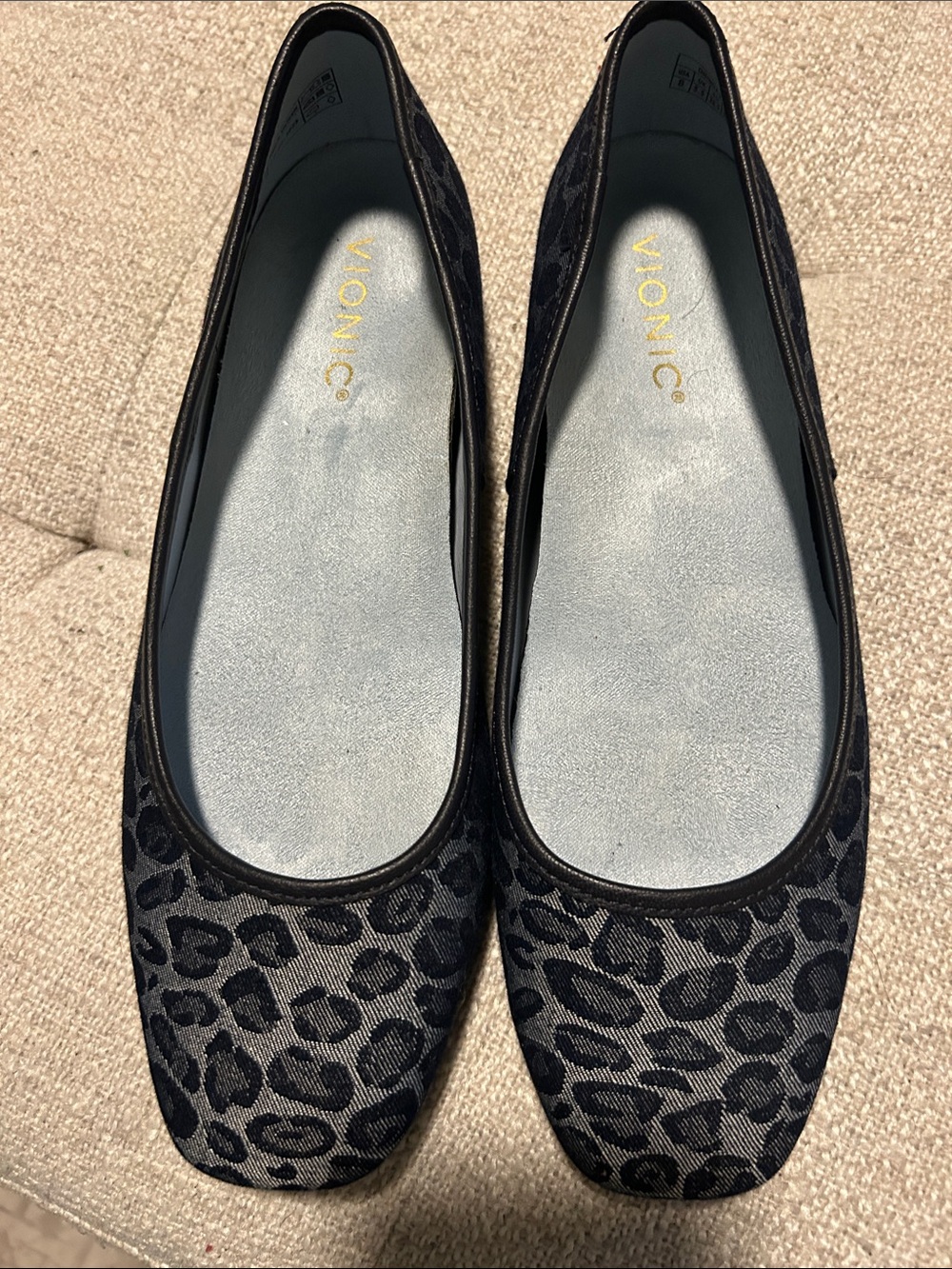 Vionic Black Leopard-Print Ballet Flats